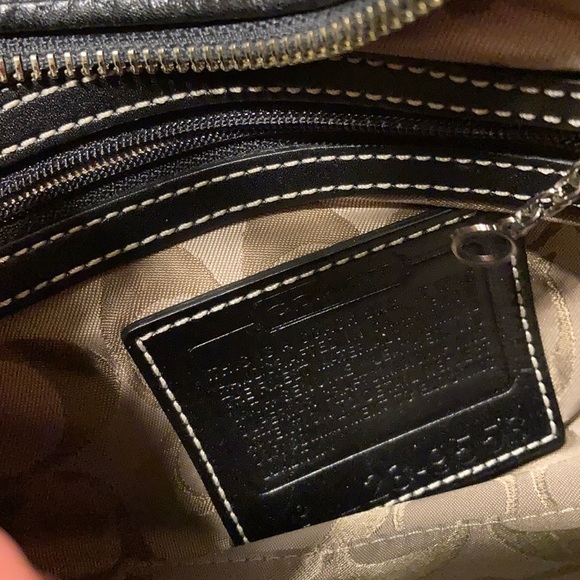 Vintage Coach herringbone purse - Picture 4 of 8